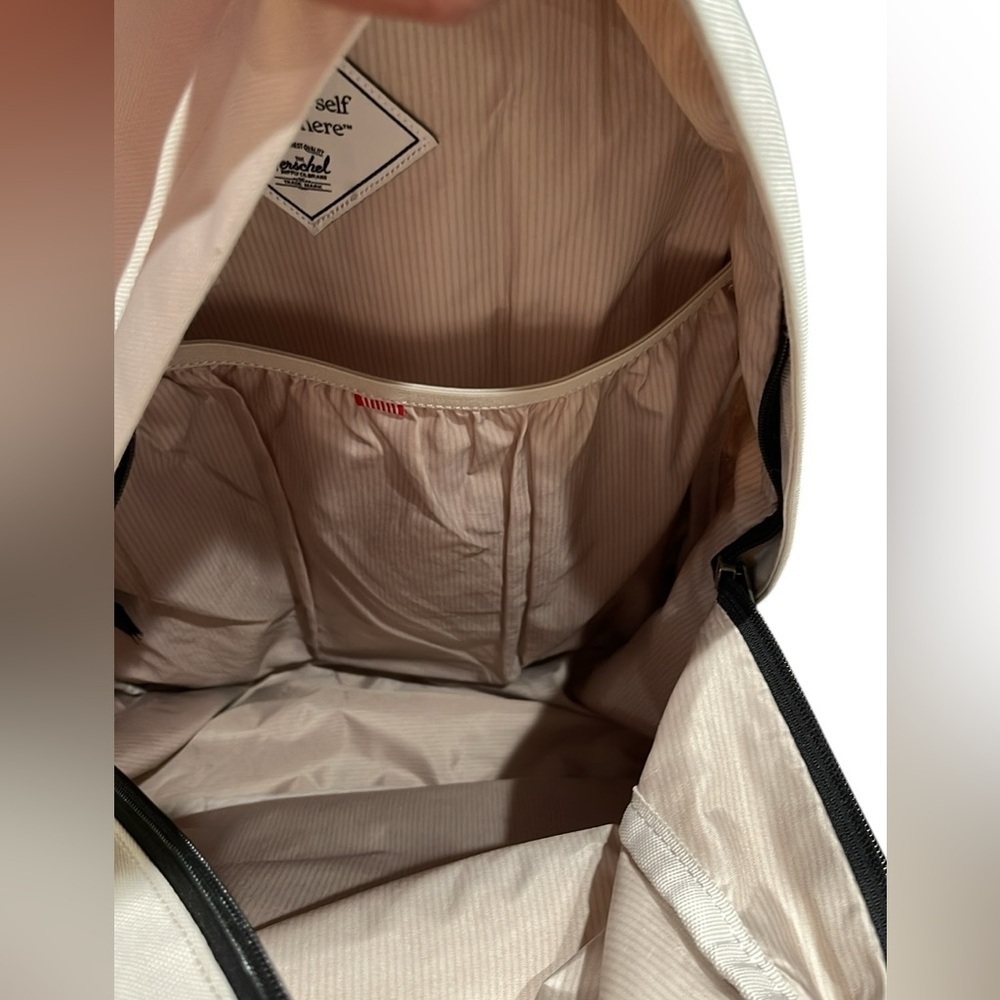 Herschel Classic XL Backpack Moonbeam - Picture 9 of 9